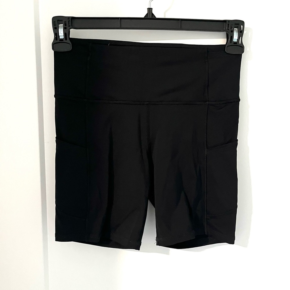 Lululemon Fast and Free Biker Short 6”